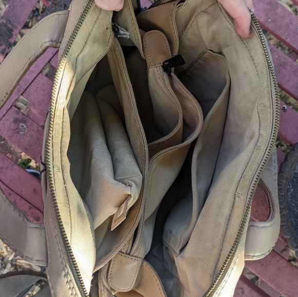 Chanel vintage Surpique handbag - Picture 16 of 17